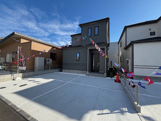 ☆吉村町6-B号棟　2,890万円　2階建☆