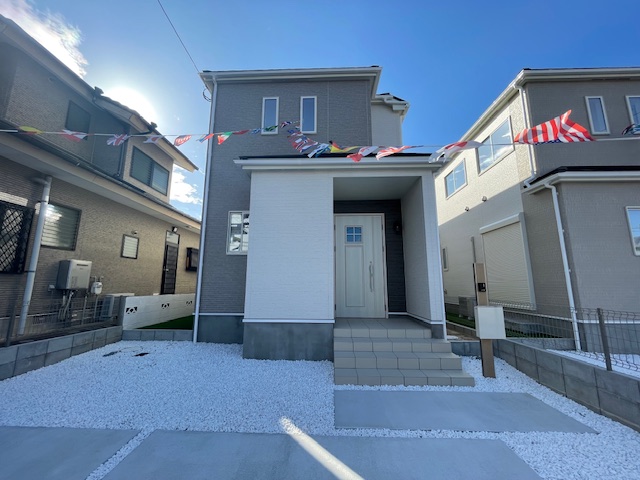 ☆大和町1-B号棟　3,490万円　2階建☆