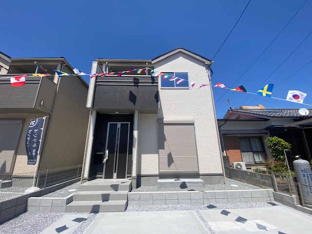 ☆月見ヶ丘２丁目B棟　3,090万円　2階建☆